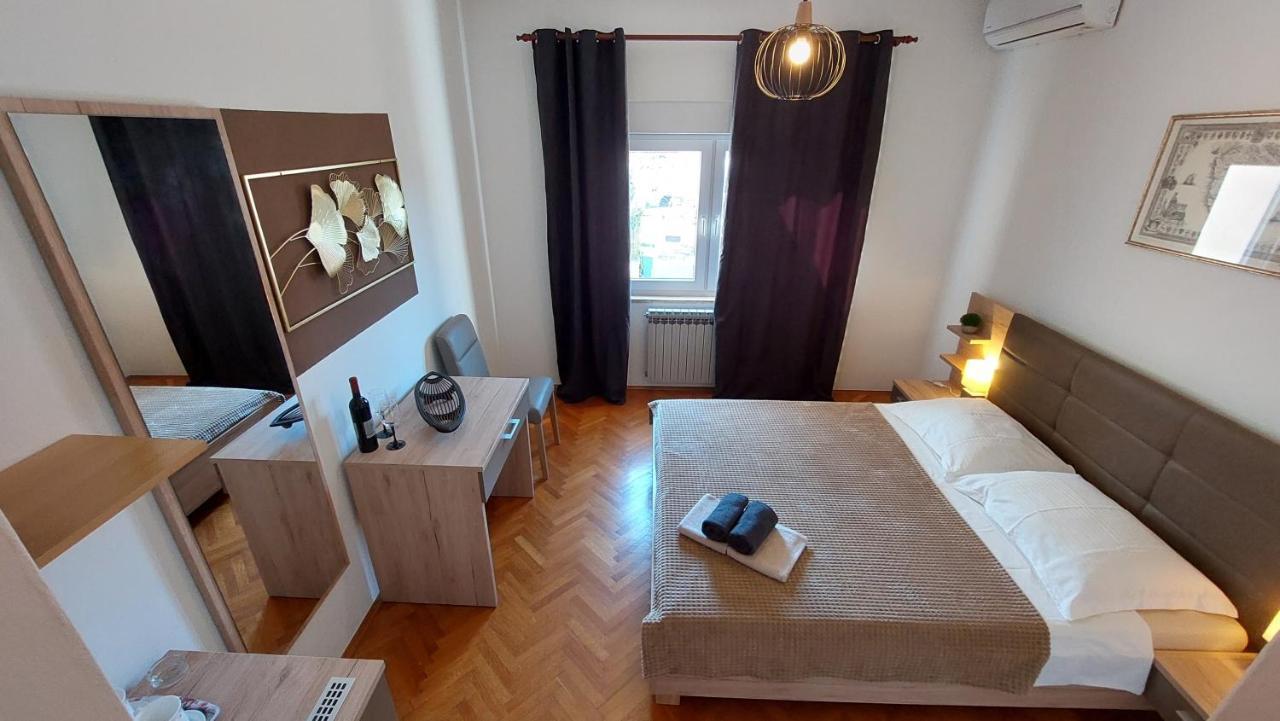 Villa Salvia Rooms And Apartments Rovinj Exterior photo