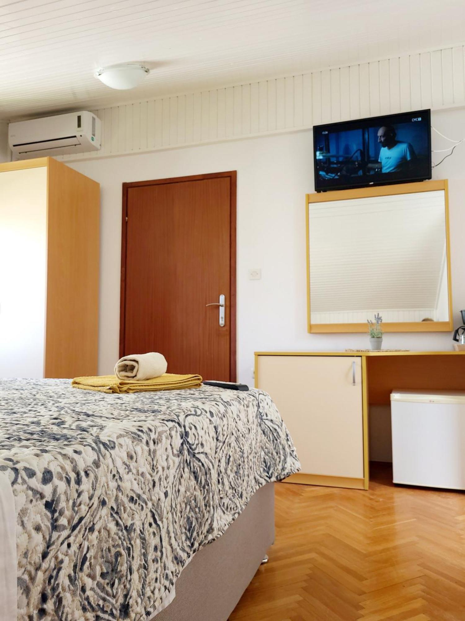 Villa Salvia Rooms And Apartments Rovinj Exterior photo